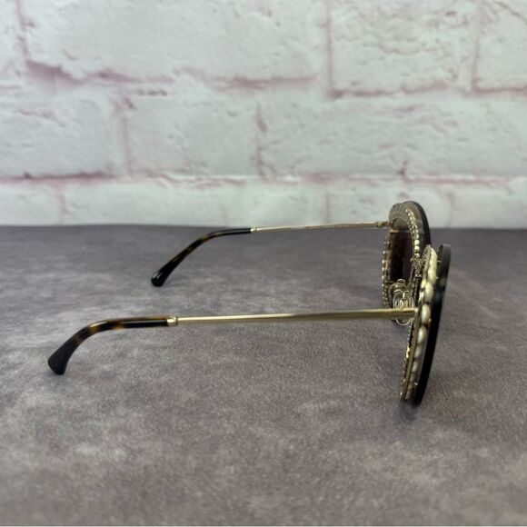 Chanel Acetate Metal Pearl Butterfly Sunglasses 4236-H Brown - Picture 9 of 16